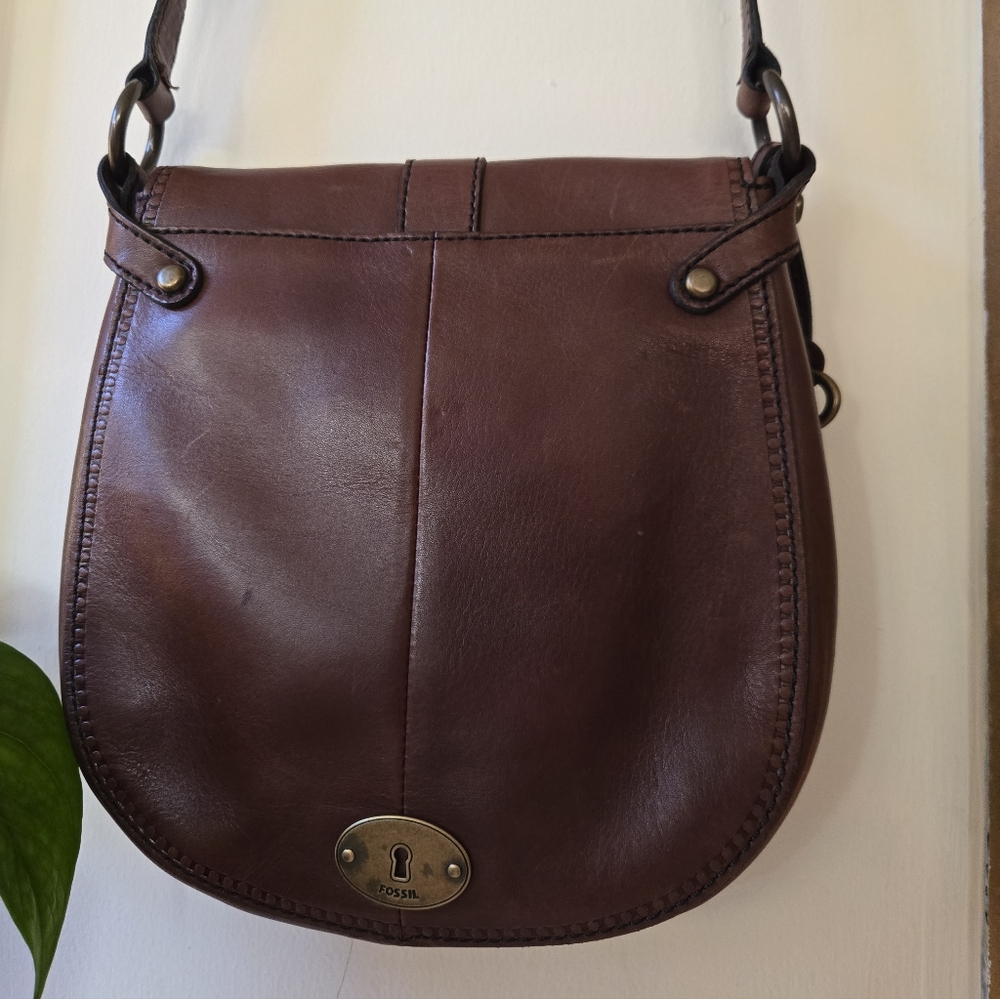 🦒 SPRING TREND ALERT: The Neutral Animal Print 🦒crossbody fossil bag - Picture 7 of 11